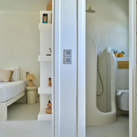 Paria * Naousa (Paros)