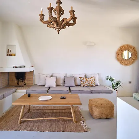 Paria Naousa (Paros)