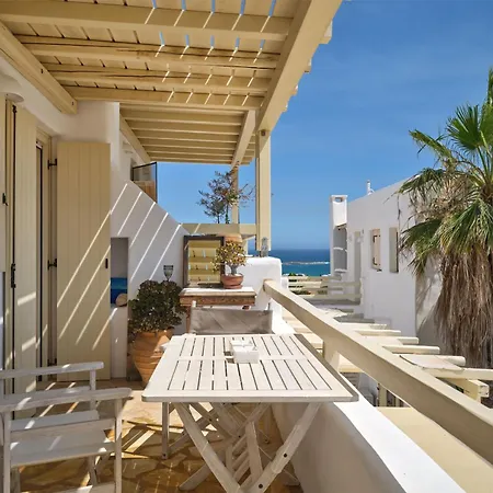 Paria * Naousa (Paros)