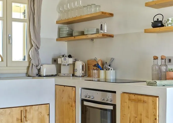 Paria Naousa (Paros)